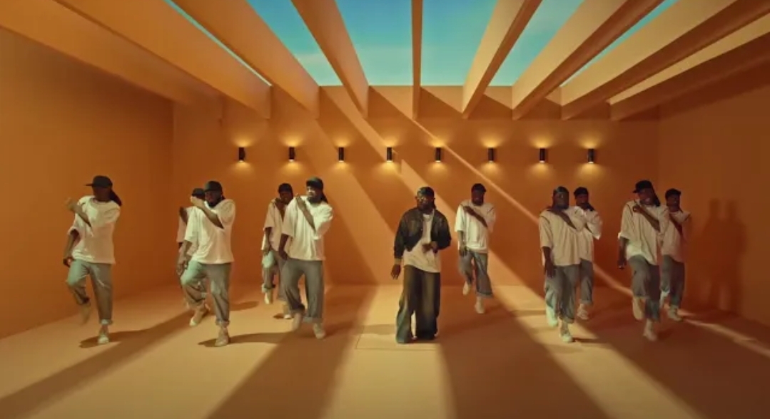 Davido, Asake, Shallipopi, Mavo - Get It (Amapiano Beat) Ft. Dj Maphorisa